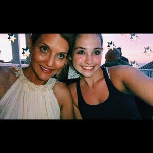 Meet your Posher, Caroline